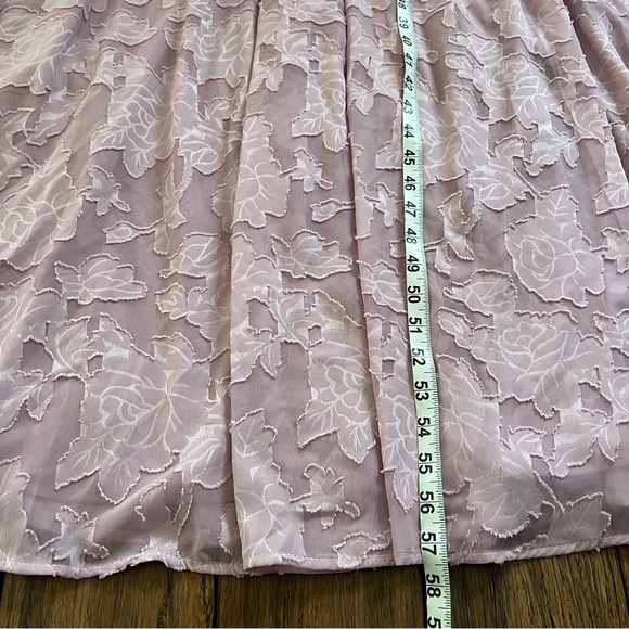 Lulu's Love and Beyond Mauve Pink Burnout Floral Maxi Dress XL Wedding Guest - Picture 10 of 14